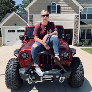 Meet your Posher, Sierra